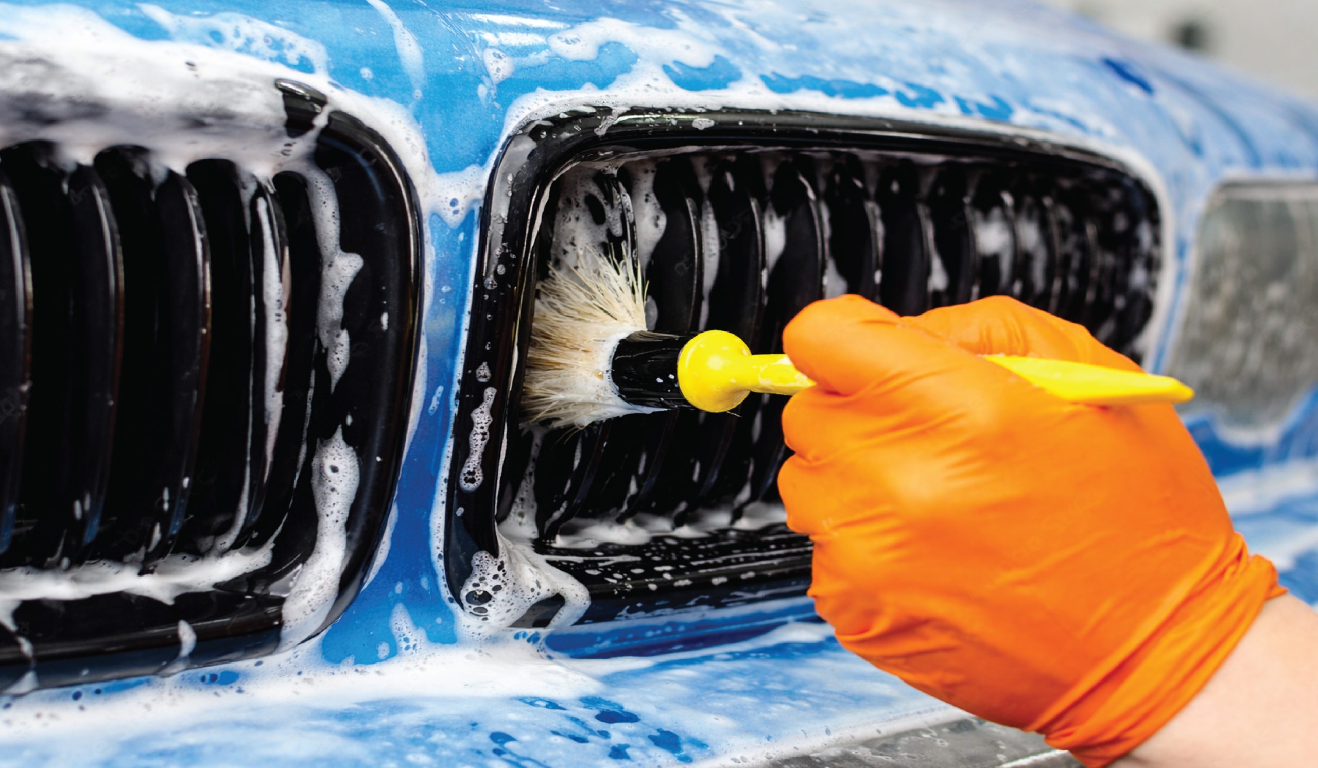 premium car detailing and polishing services in dubai 01